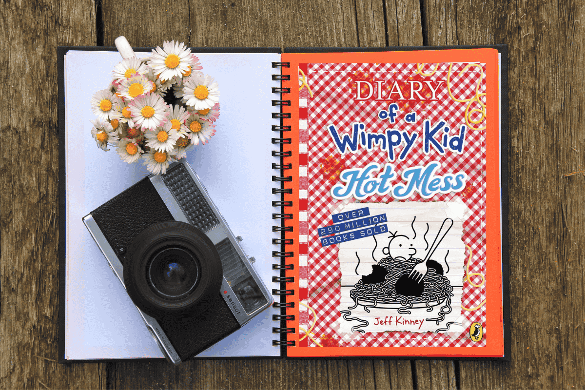 A Diary of a Wimpy Kid – Hot Mess:  A Complete Introduction